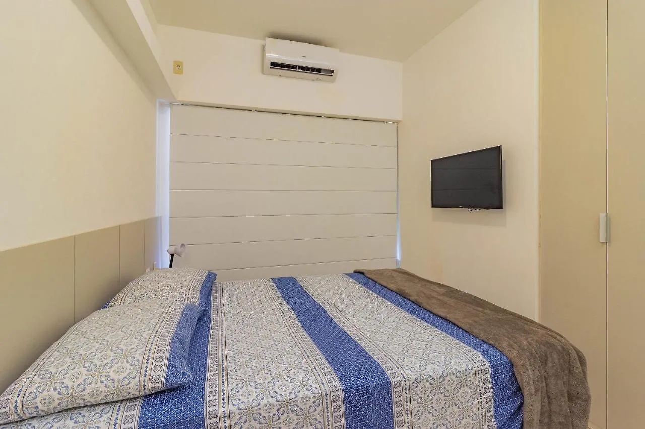 Mercure #508 - Ape Em Boa Viagem Por Carpediem Recife Brasilien